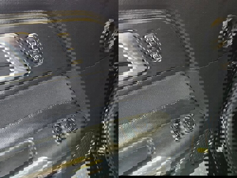 Used 2020 Ford Mustang GT image 15