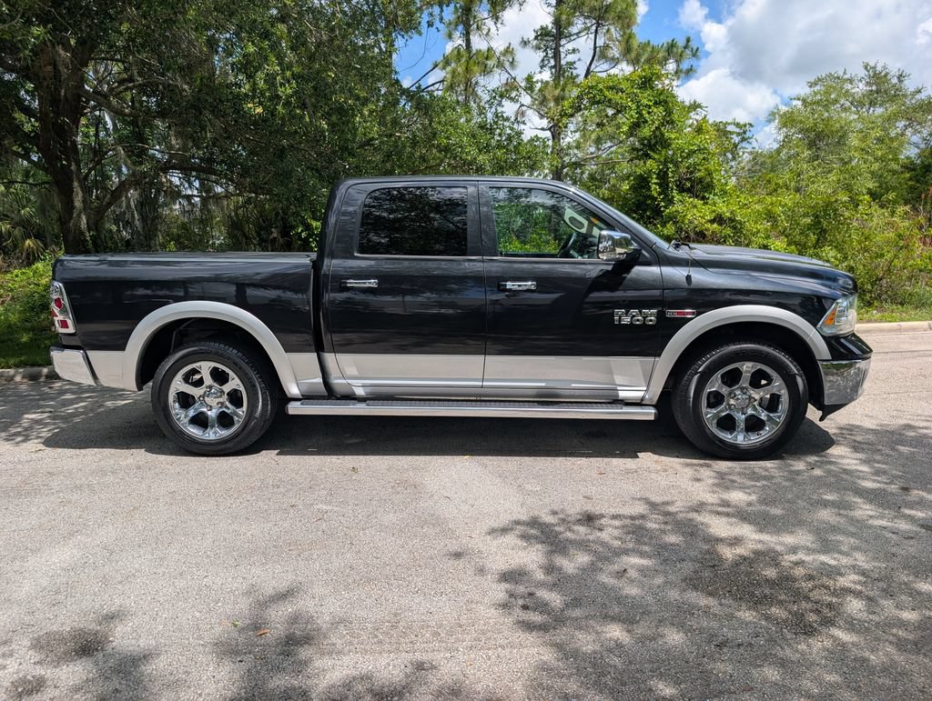 Used 2016 RAM 1500 Laramie w/ Convenience Group AWD/4WD image 8
