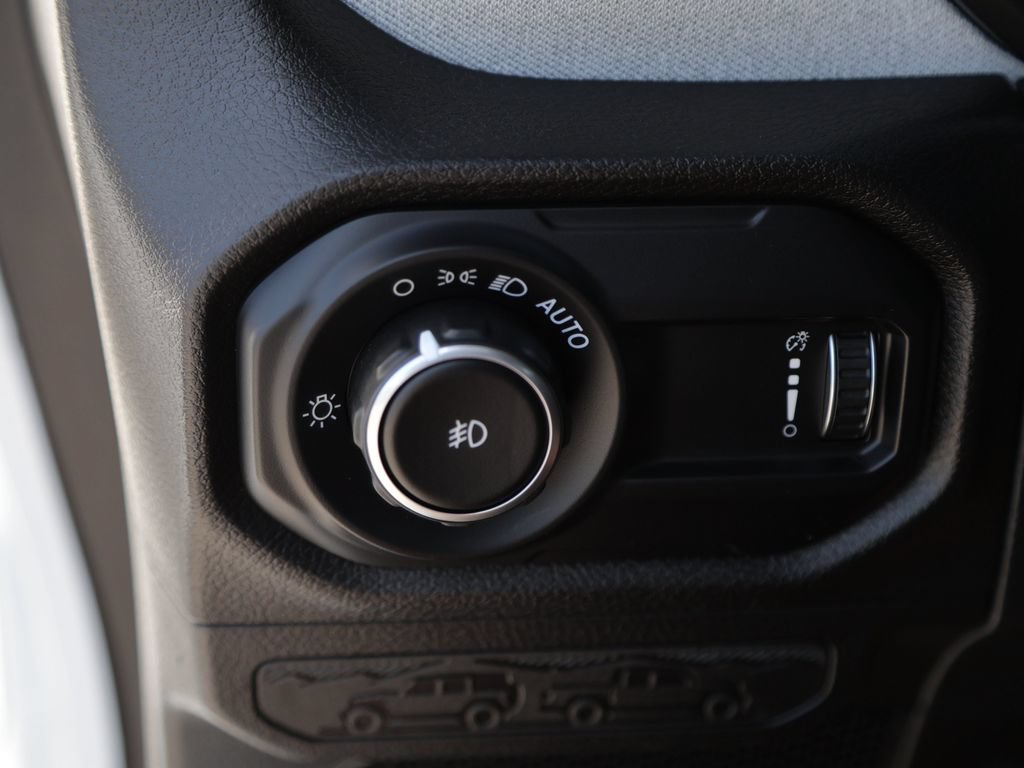 Used 2024 Jeep Wrangler Unlimited Sport AWD/4WD image 22