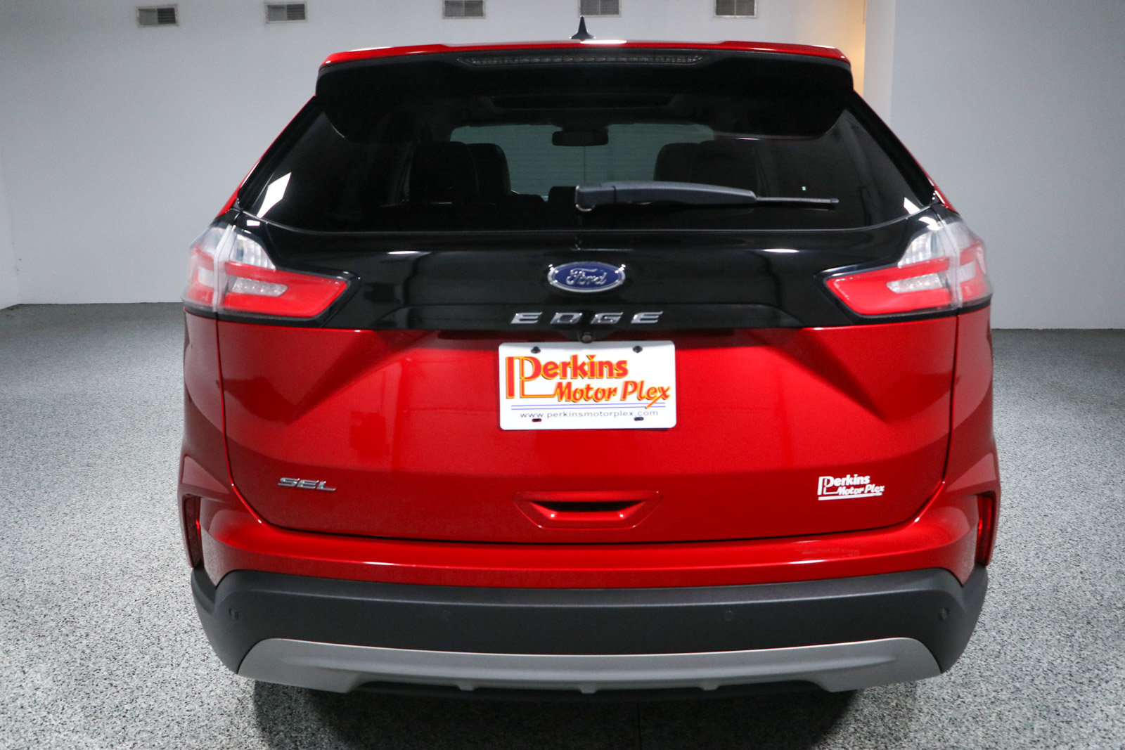 Used 2021 Ford Edge SEL w/ Convenience Package FWD image 8