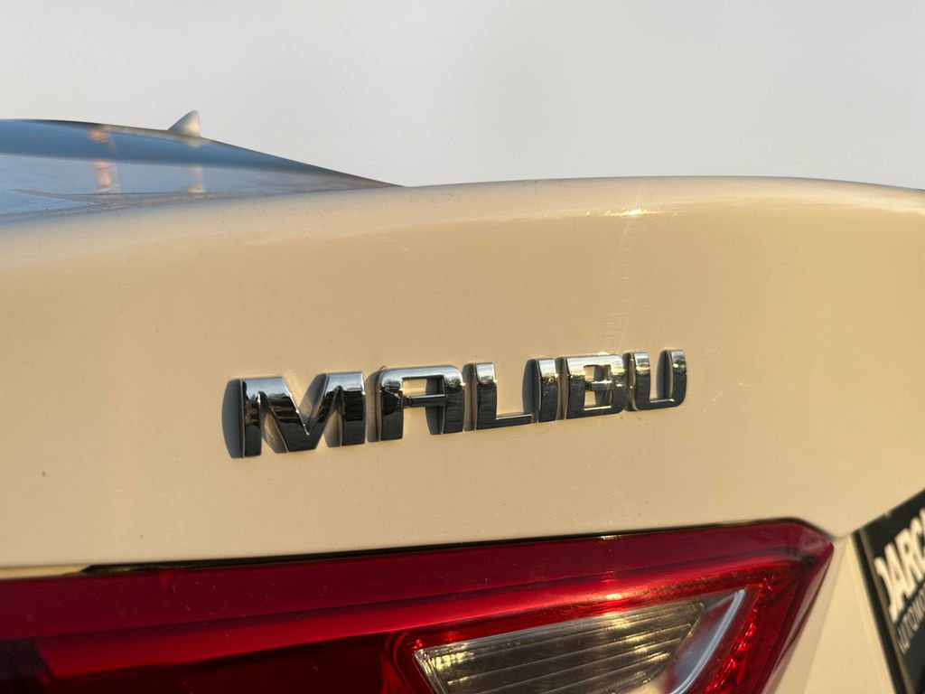 Used 2024 Chevrolet Malibu LT image 30