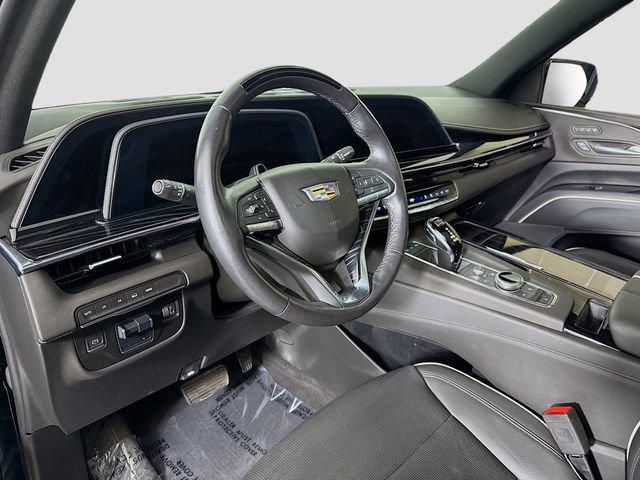 Used 2023 Cadillac Escalade Sport w/ LPO, Illumination Package AWD/4WD image 9