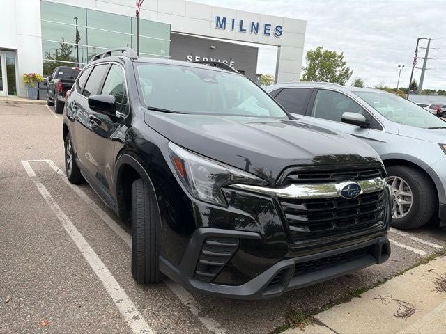 Used 2024 Subaru Ascent Premium w/ Convenience Package AWD/4WD image 2