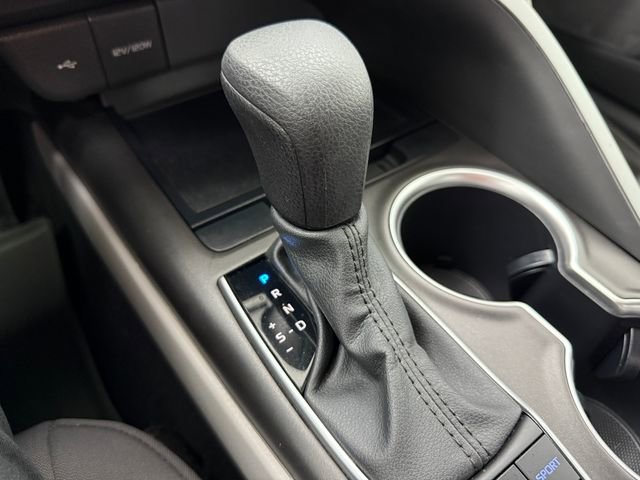 Used 2024 Toyota Camry LE image 19