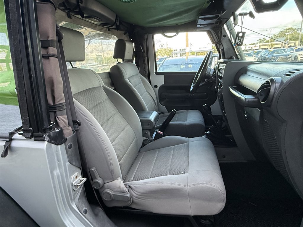 Used 2008 Jeep Wrangler Rubicon w/ PWR Convenience Group image 13
