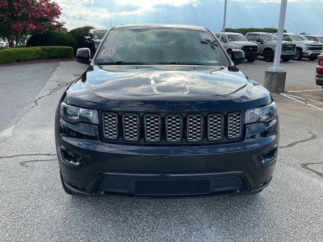 Used 2020 Jeep Grand Cherokee Altitude RWD image 2