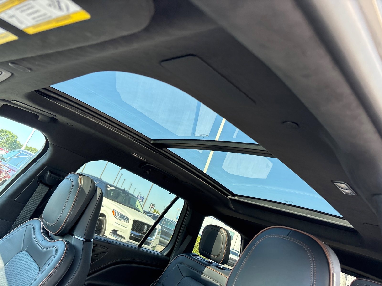 New 2025 Lincoln Aviator Black Label image 27