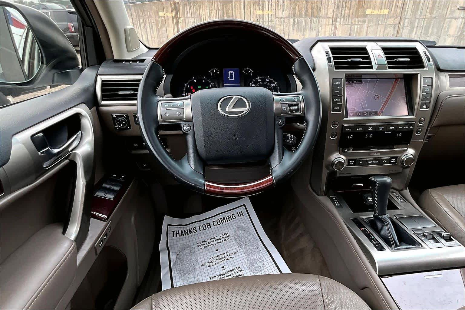 Used 2015 Lexus GX 460 w/ Premium Package AWD/4WD image 8