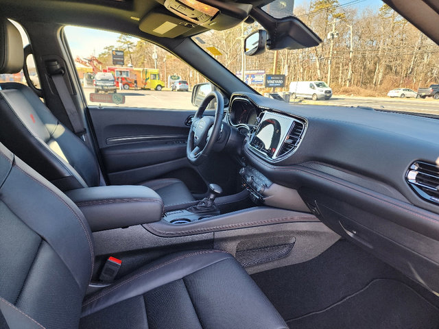 Used 2025 Dodge Durango R/T image 27
