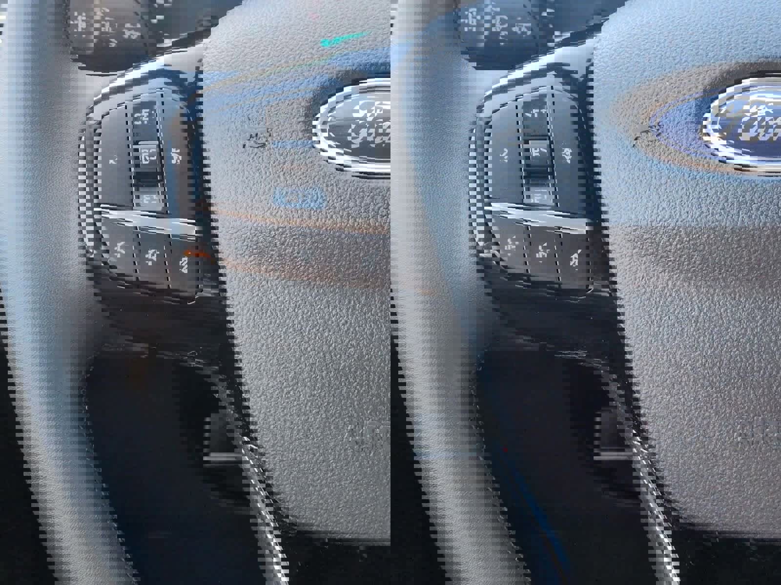 Certified 2022 Ford Escape SEL image 24