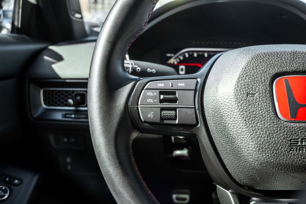 Used 2023 Honda Civic Type R image 22