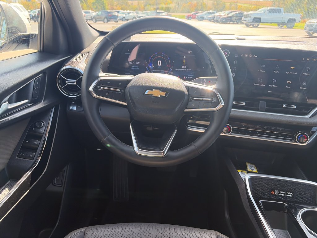 Certified 2025 Chevrolet Equinox LT w/ Convenience Package II AWD/4WD image 11