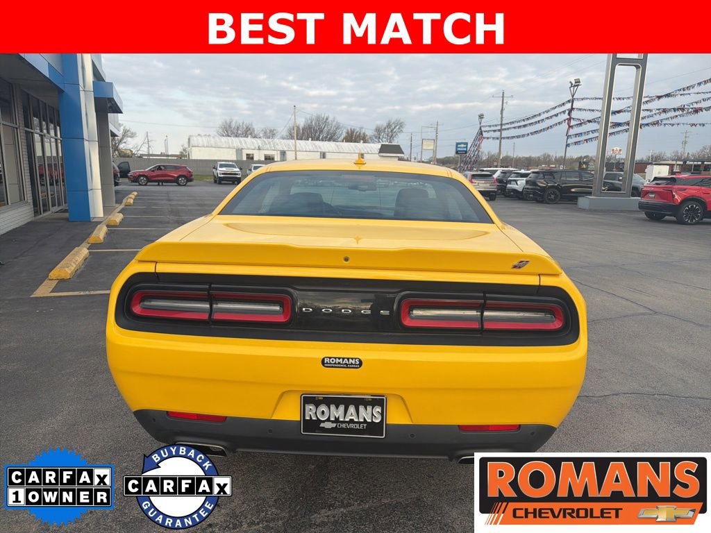 Used 2018 Dodge Challenger GT w/ Driver Convenience Group AWD/4WD image 4