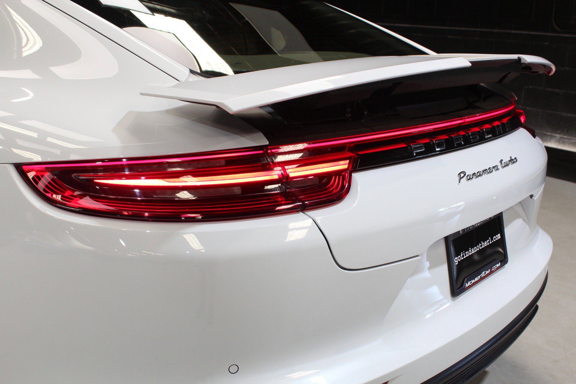Used 2018 Porsche Panamera Turbo AWD/4WD image 12