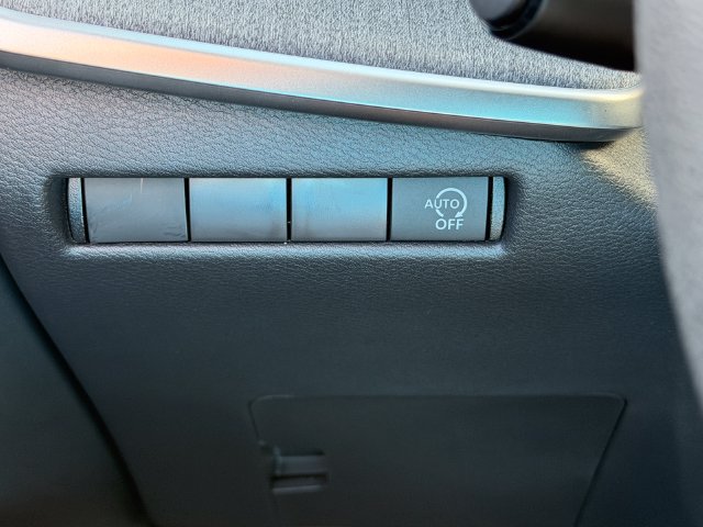New 2027 Nissan Kicks SV FWD image 13