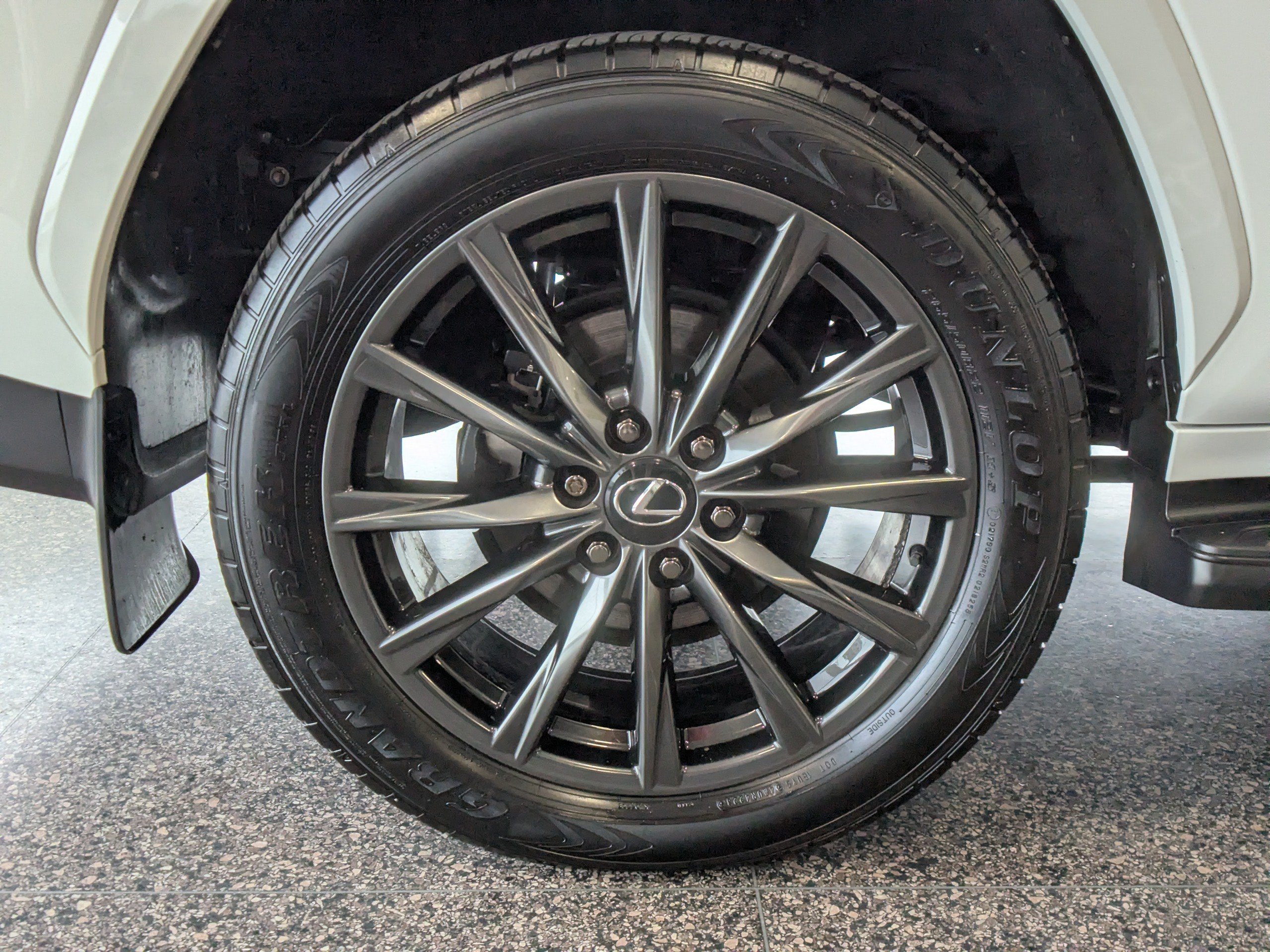 Used 2024 Lexus LX 600 F Sport AWD/4WD image 11