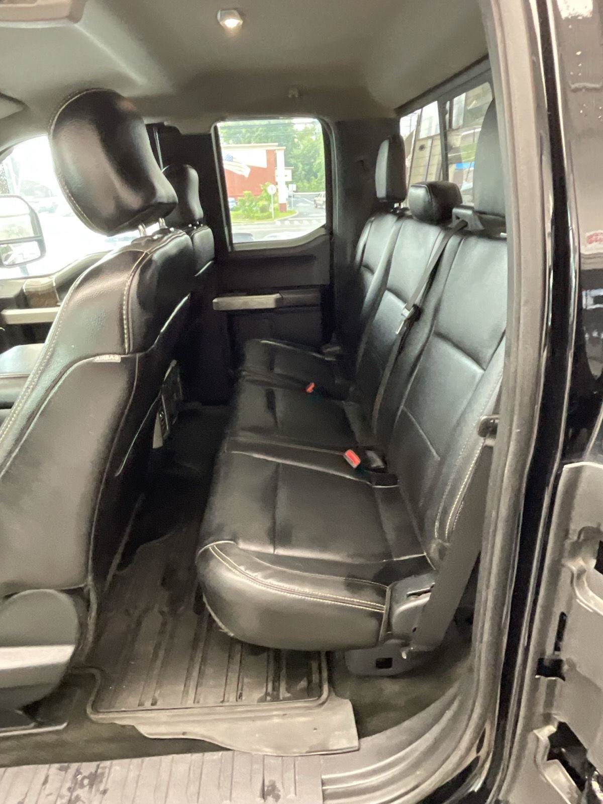 Used 2017 Ford F550 4x4 SuperCab Super Duty image 10