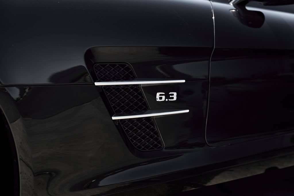 Used 2012 Mercedes-Benz SLS AMG Coupe image 10
