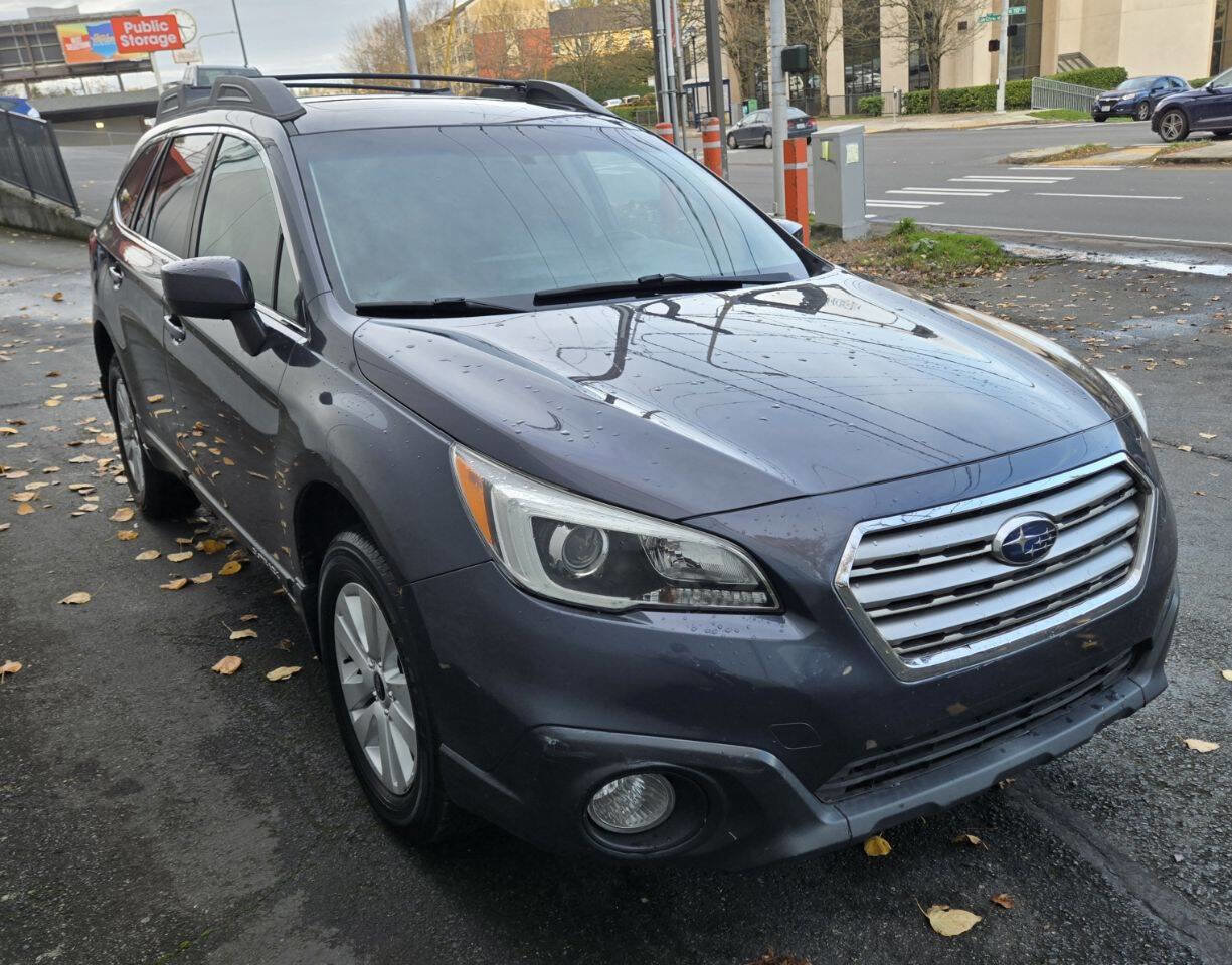 Used 2015 Subaru Outback 2.5i Premium image 3