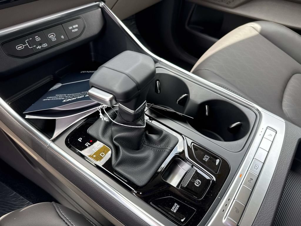 New 2026 Kia Carnival EX FWD image 27