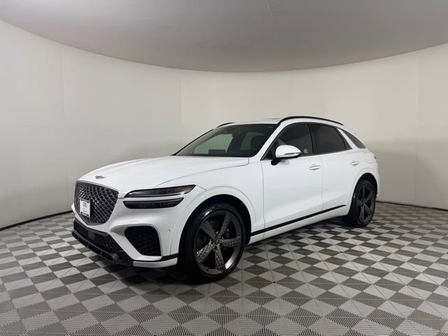 Used 2024 Genesis GV70 3.5T Sport w/ Sport Advanced Package image 3