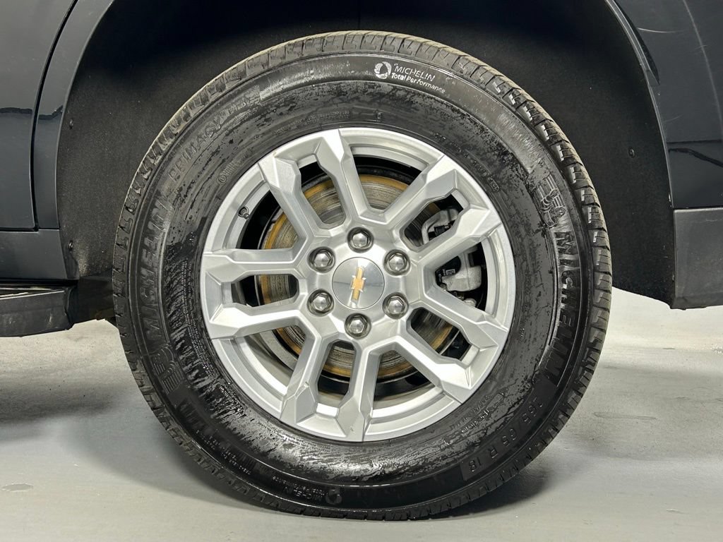 Used 2025 Chevrolet Tahoe LT AWD/4WD image 40