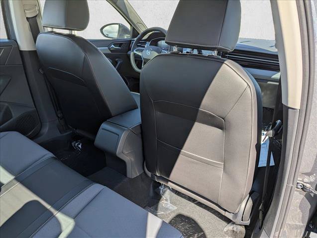 New 2026 Volkswagen Jetta SE FWD image 29
