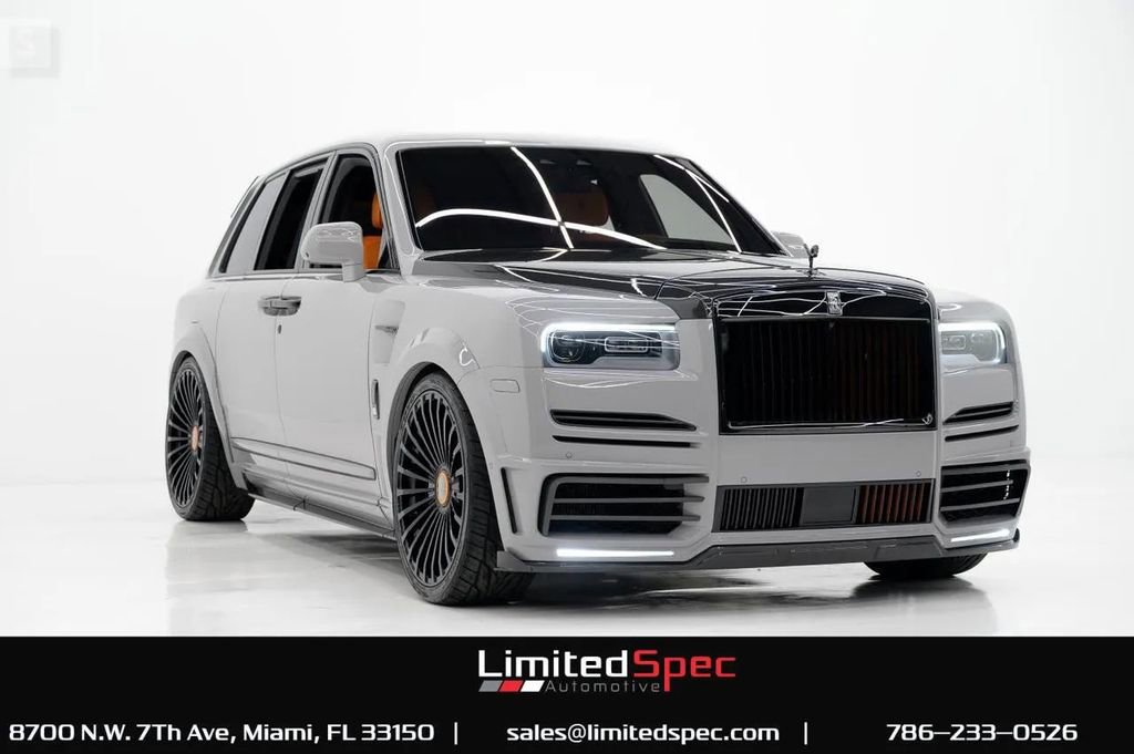 Used 2023 Rolls-Royce Cullinan Black Badge w/ Driver's Package AWD/4WD image 2