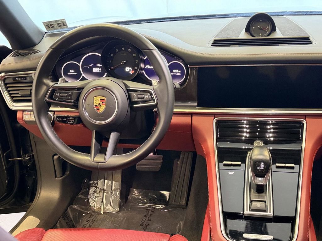 Certified 2023 Porsche Panamera 4 AWD/4WD image 20