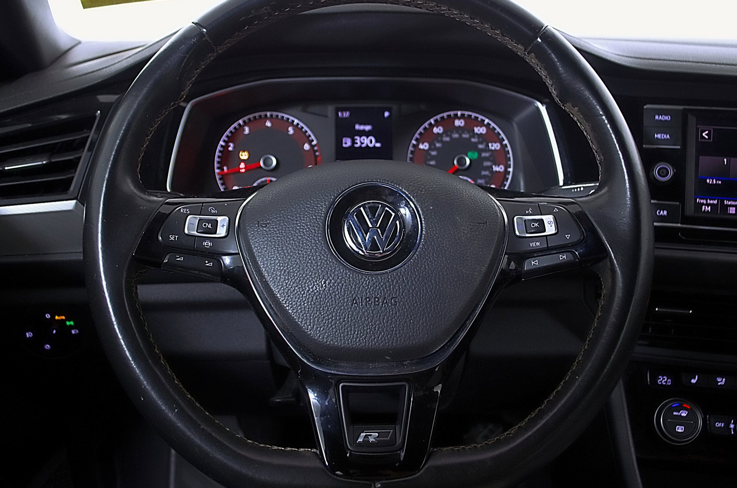 Used 2019 Volkswagen Jetta R-Line image 22
