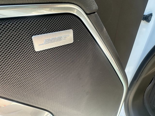 New 2025 GMC Sierra 3500 SLT w/ SLT Convenience Package image 30