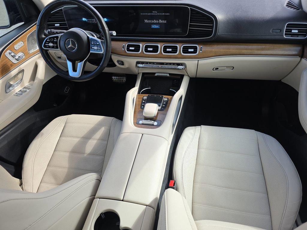 Used 2022 Mercedes-Benz GLS 450 4MATIC image 26