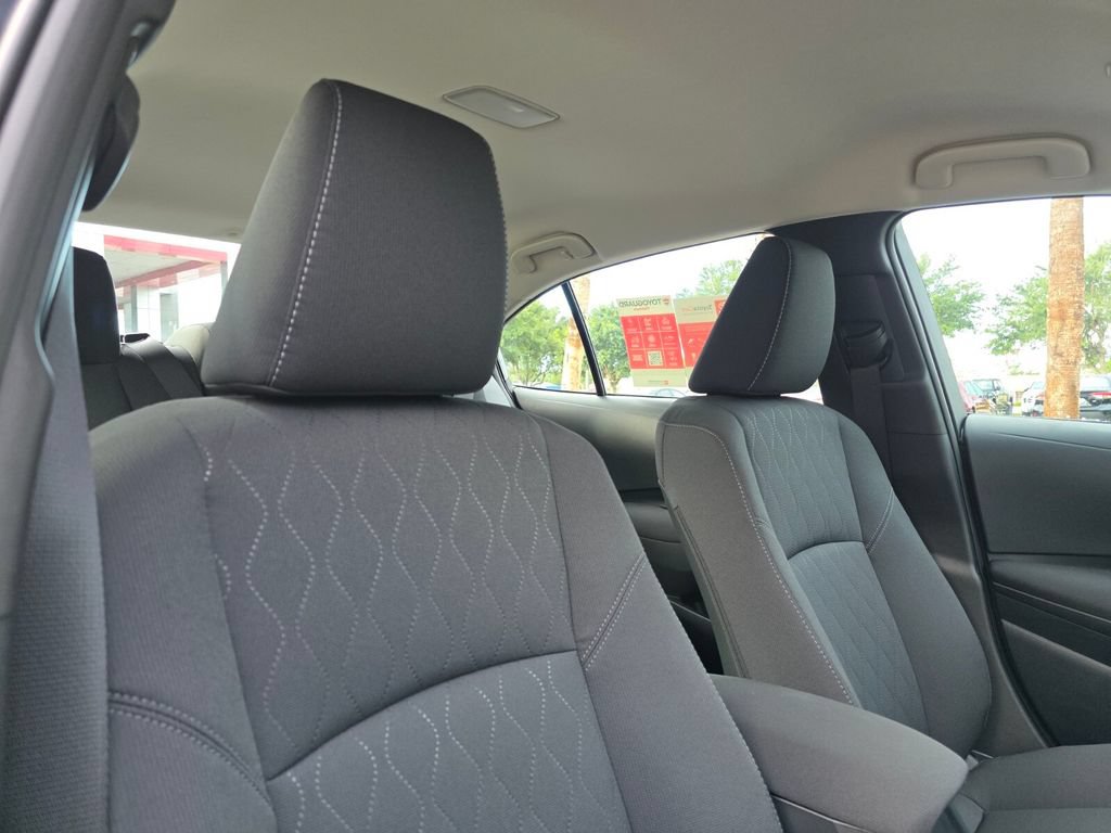 Used 2026 Toyota Corolla LE FWD image 15