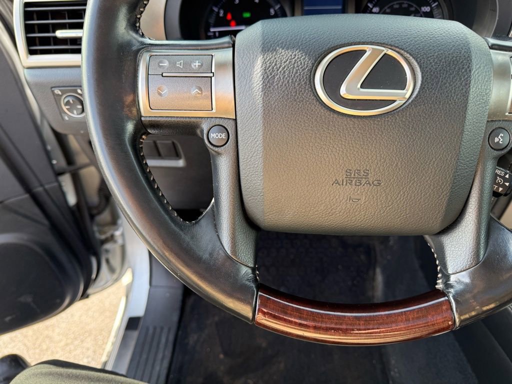 Used 2017 Lexus GX 460 Premium image 10