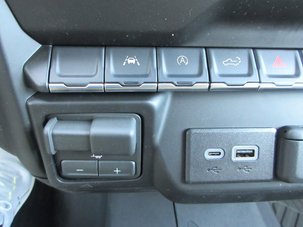 New 2026 Chevrolet Silverado 1500 Custom Trail Boss w/ Turbomax Blackout Package image 32