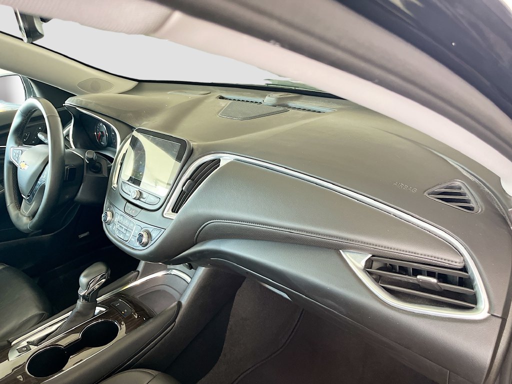 Used 2024 Chevrolet Malibu LT FWD image 30
