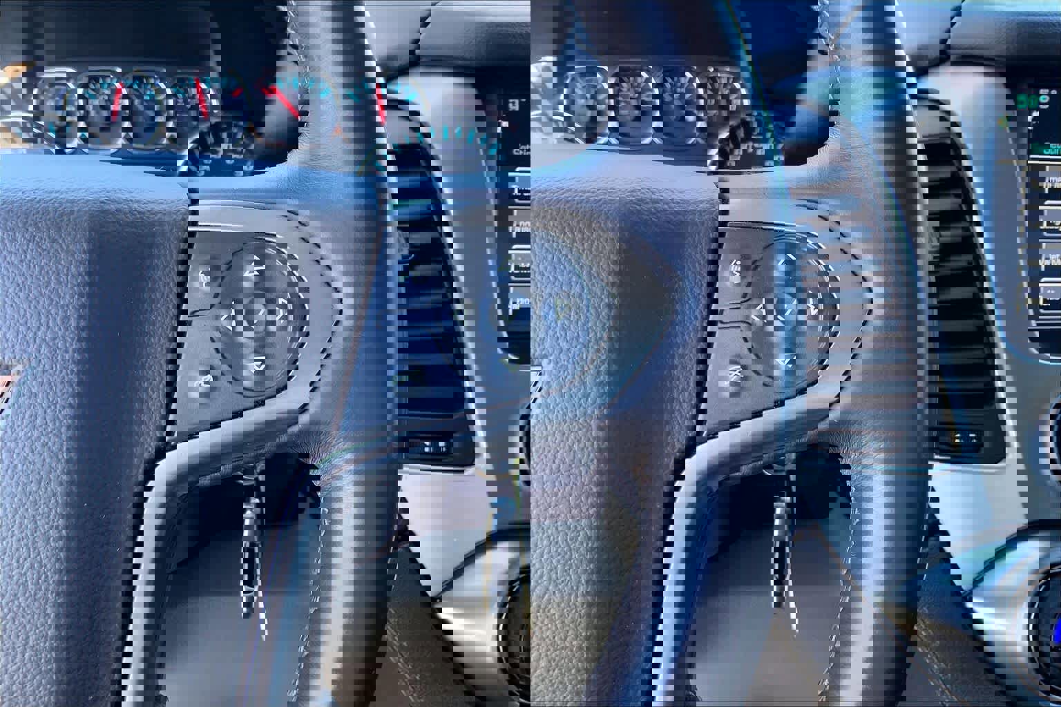 Used 2015 Chevrolet Tahoe LT RWD image 22