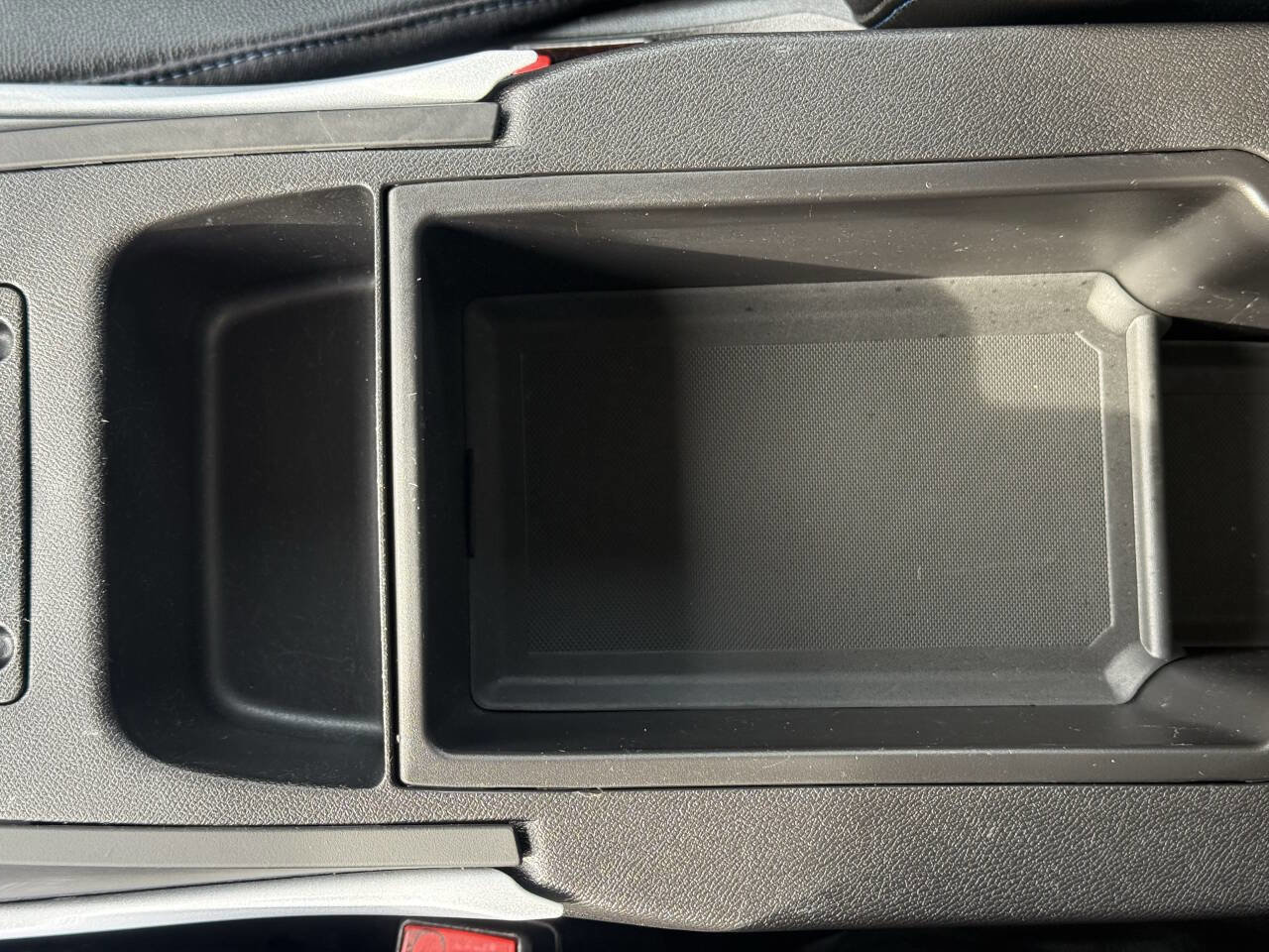 Used 2017 Chevrolet Volt LT w/ Comfort Package FWD image 27