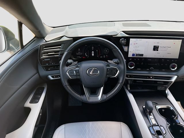 Used 2025 Lexus RX 350 Premium Plus w/ Accessory Package (Z1) FWD image 18