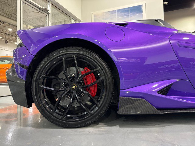 Used 2017 Lamborghini Huracan LP 610-4 AWD/4WD image 97