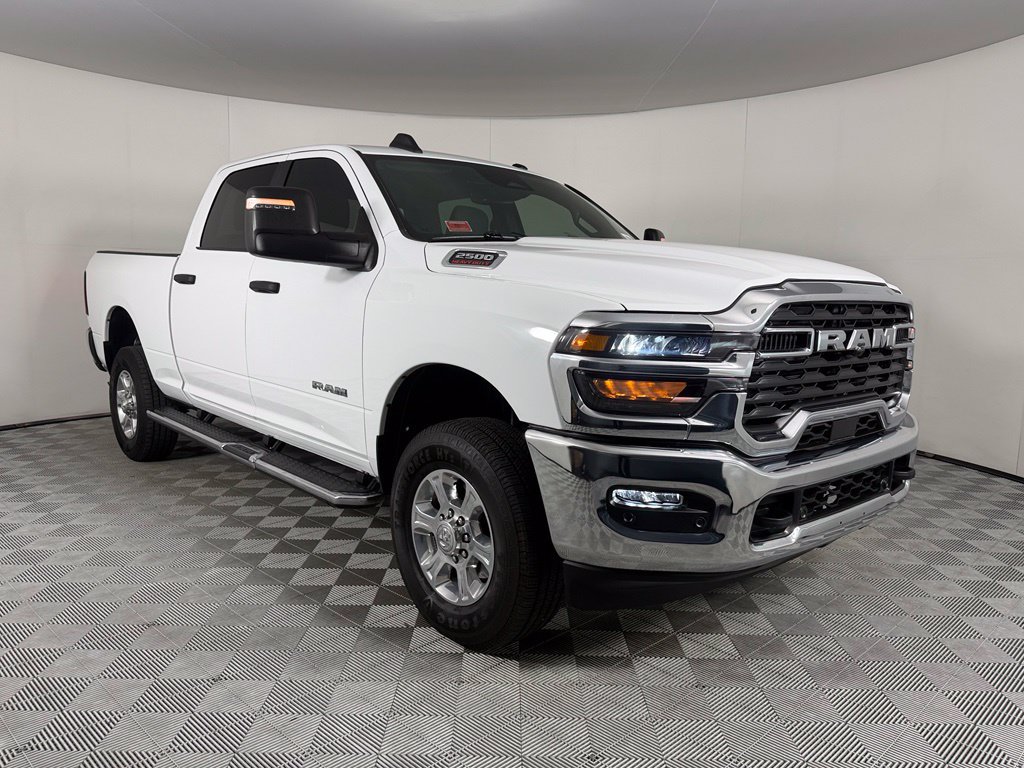 Used 2026 RAM 2500 Big Horn AWD/4WD image 5