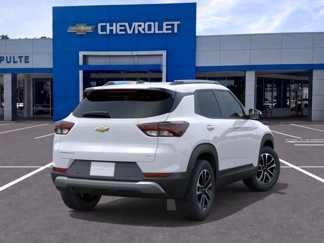 New 2026 Chevrolet TrailBlazer LT w/ Convenience Package FWD image 4