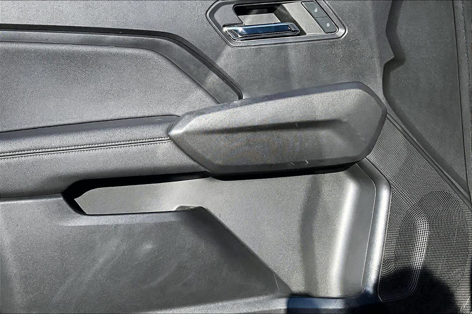 Used 2023 GMC Canyon Elevation w/ Elevation Premium Package image 20