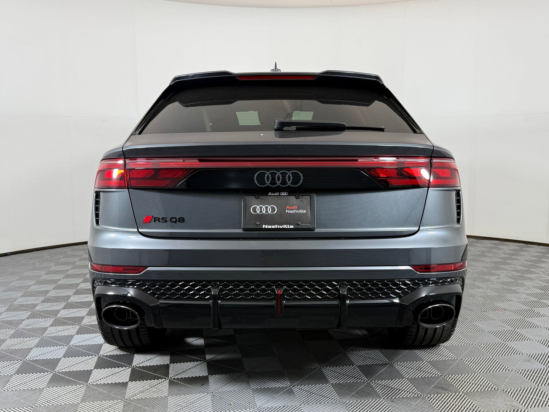 New 2026 Audi RS Q8 performance image 9
