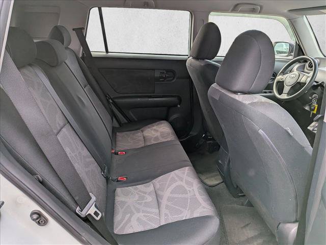 Used 2014 Scion xB FWD image 14