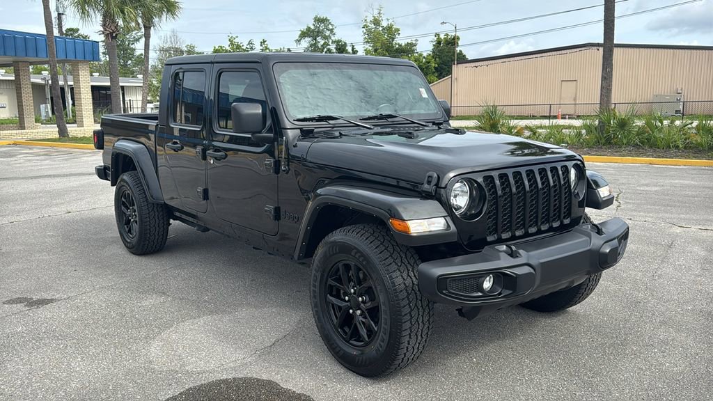 Used 2022 Jeep Gladiator Sport AWD/4WD image 8