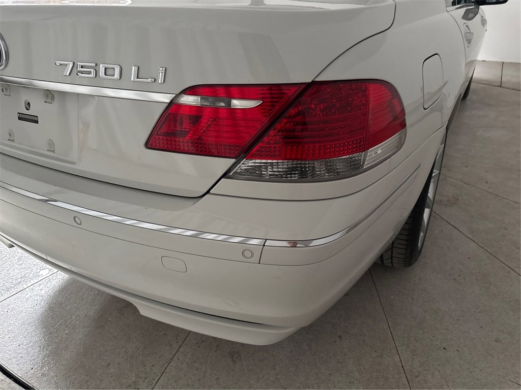 Used 2008 BMW 750Li image 34