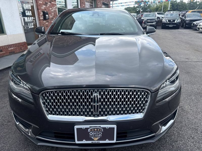 Used 2019 Lincoln MKZ Reserve AWD/4WD image 2