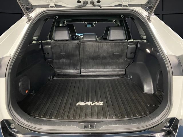 Used 2022 Toyota RAV4 XSE image 16