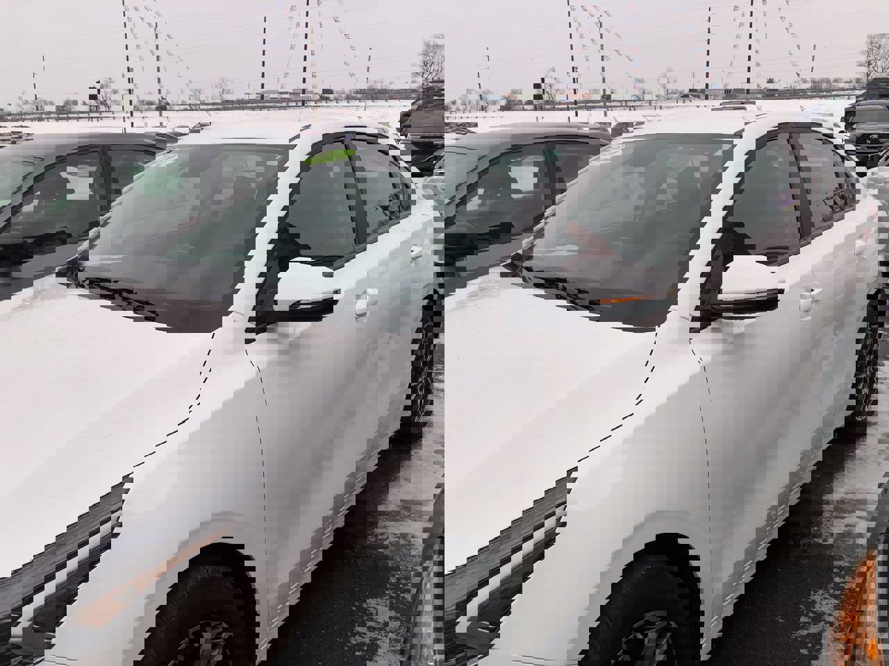 Used 2024 Kia Forte LXS w/ LXS Technology Package image 3